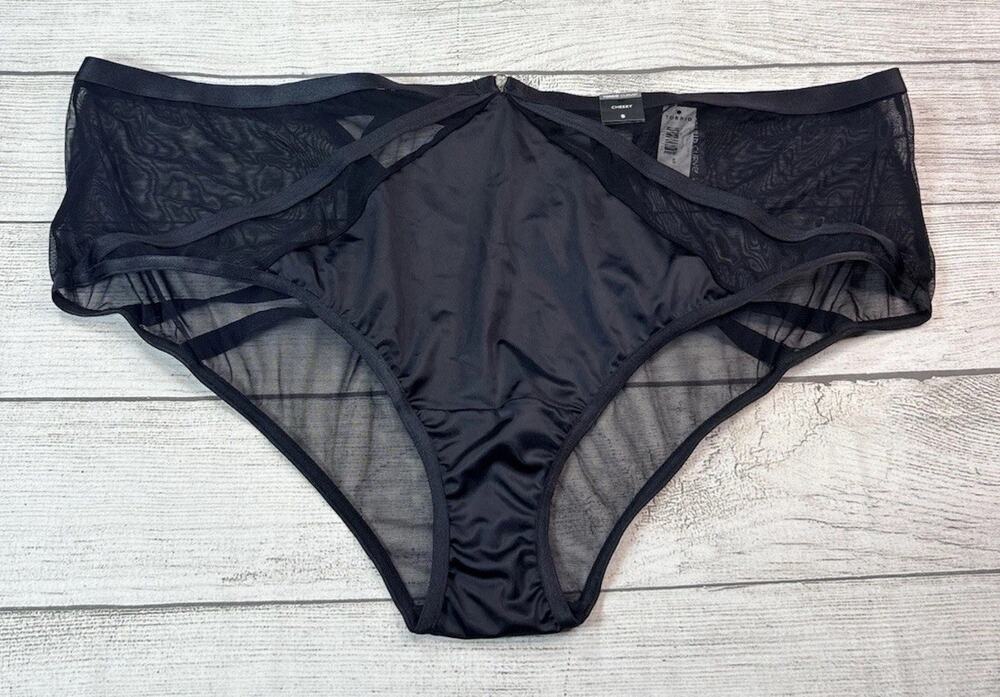 Torrid Strappy Satin Cheeky Panty Undies Sexy Keyhole Back Black Size 5/5X